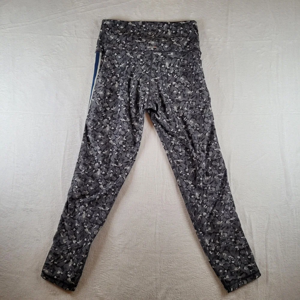 Aerie Chill Play Move Leggings Grey Abstract Floral Side Stripe Womens Medium